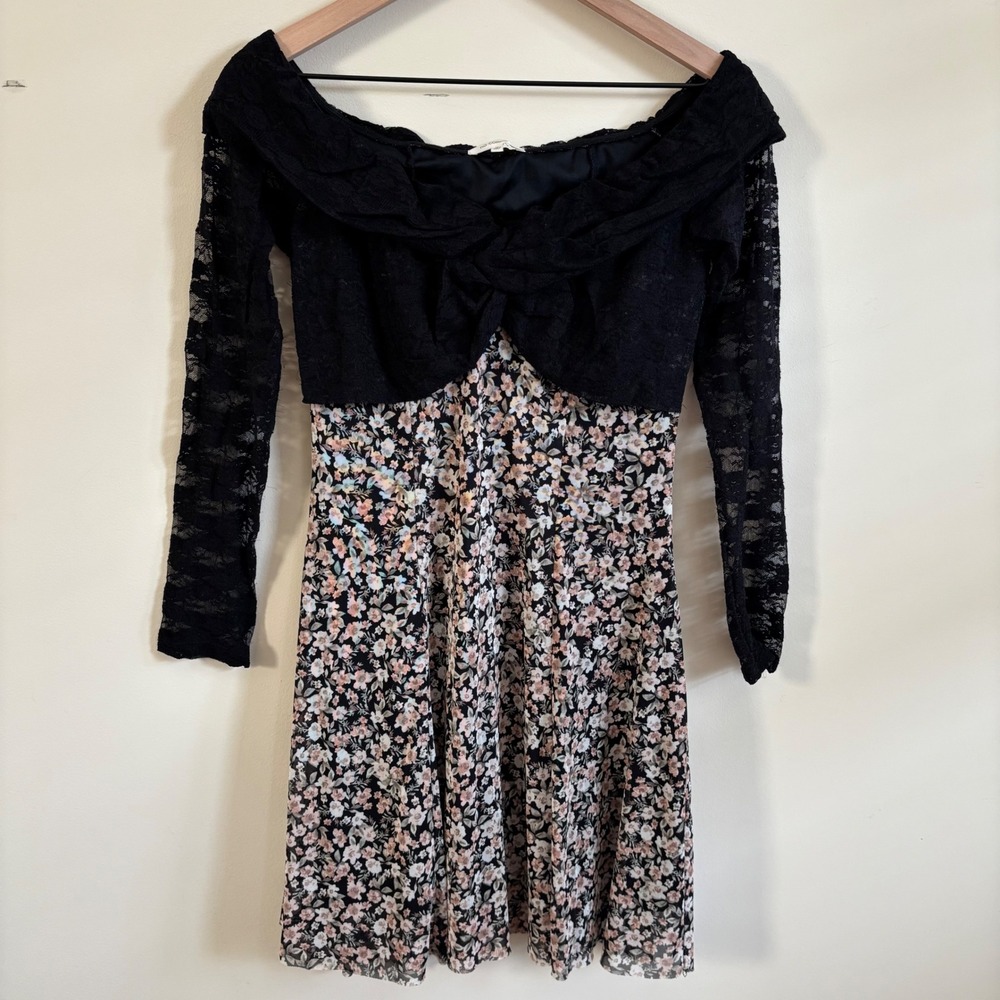 No Comment Black Lace Off Shoulder Floral Mini Dress XL Long Sleeve Mixed Media